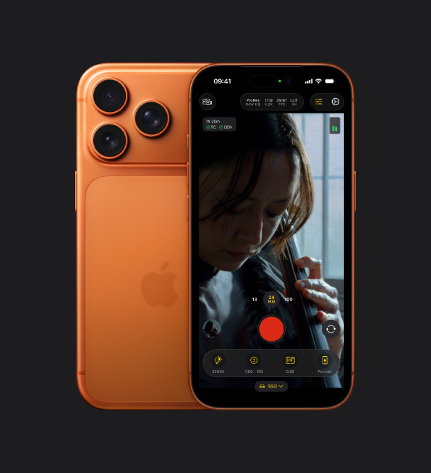 Màn hình trước iPhone 17 Pro hiển thị tính năng ProRes RAW khi ghi hình một người phụ nữ đang chơi đàn cello